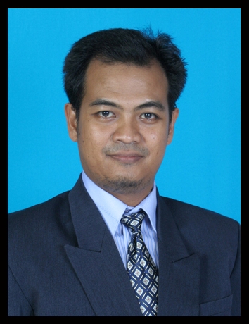 Dr. SURYANTO S.E., M.Si